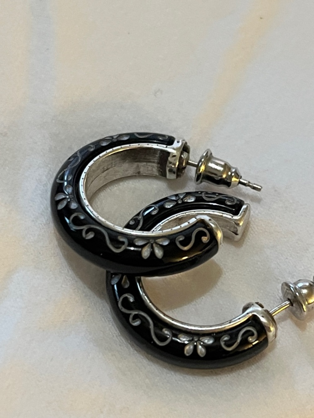 Brighton black and silver earrings - Picture 3 of 6